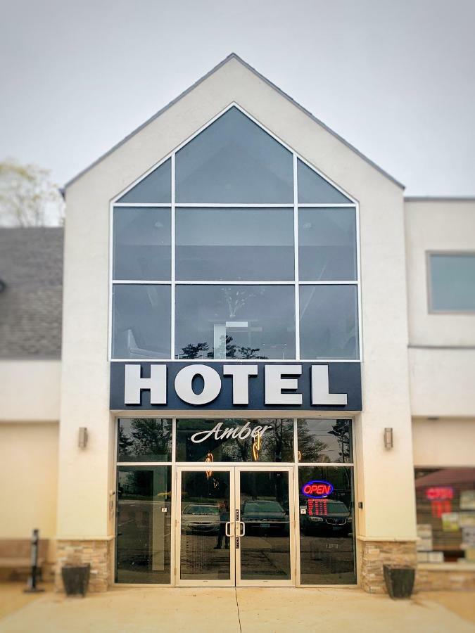 Amber Hotel Grand Bend Luaran gambar