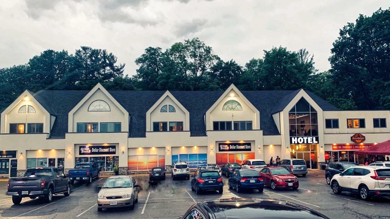 Amber Hotel Grand Bend Luaran gambar